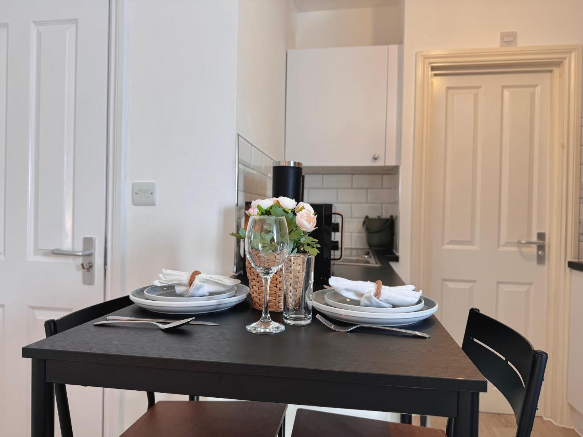 Apartment Homely 30min To *