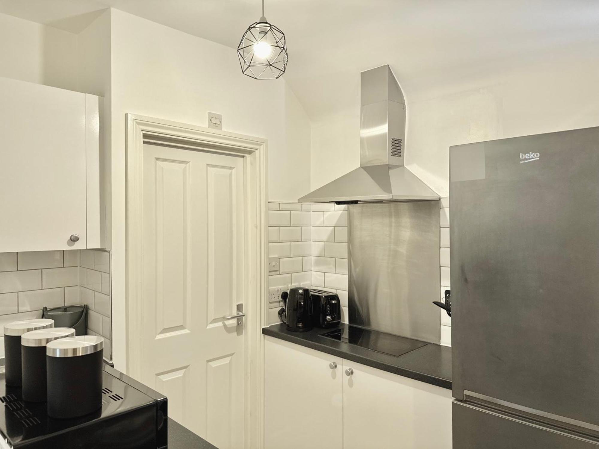 Homely 30min To Apartment